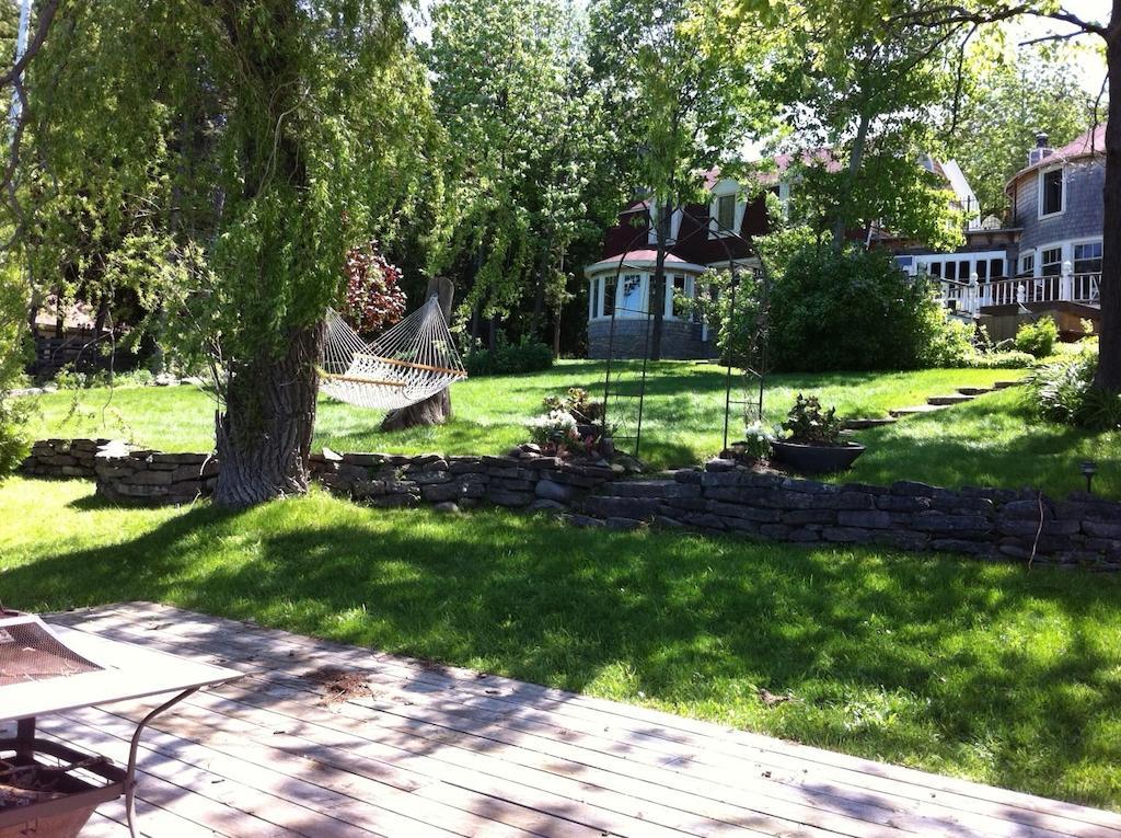 Windswept On The Trent 호텔 Campbellford 외부 사진